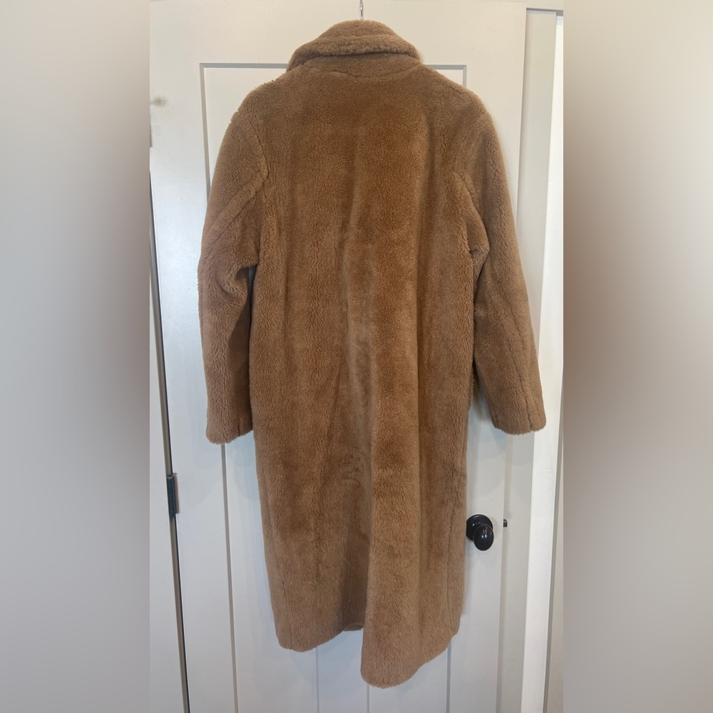 Aritzia Babaton The Teddy Coat Color Seville Size M LONG VERSION - Picture 2 of 13